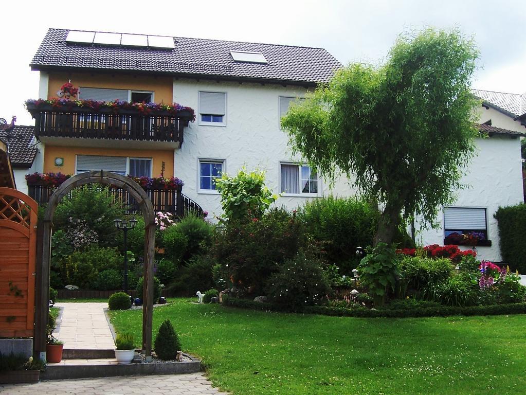 Haus Rossner Apartment Nemmersdorf Ngoại thất bức ảnh